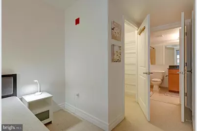 915 E Street NW #1001, Washington, DC 20004 - Photo 18