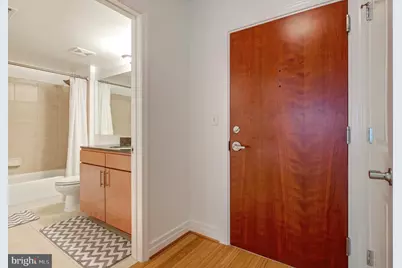 915 E Street NW #1001, Washington, DC 20004 - Photo 32