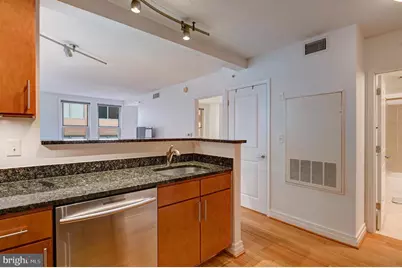 915 E Street NW #1001, Washington, DC 20004 - Photo 28
