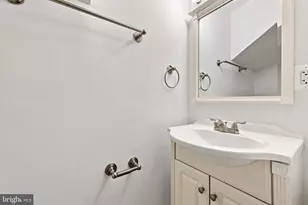 1648 L St NE, Washington, DC 20002 - Photo 6