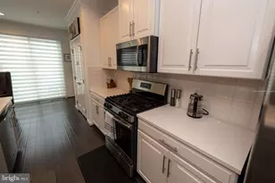 3620 Commodore Joshua Barney Dr NE, Washington, DC 20018 - Photo 18
