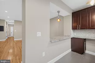 208 T St NE, Washington, DC 20002 - Photo 4