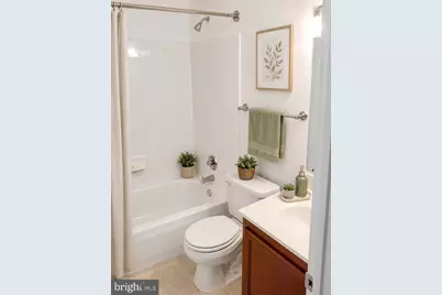 1631 Gainesville Street SE #301, Washington, DC 20020 - Photo 6
