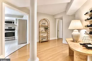 2153 California St NW, Washington, DC 20008 - Photo 10