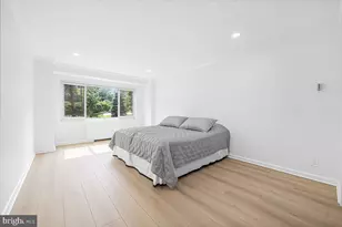4201 Cathedral Ave NW, Washington, DC 20016 - Photo 26