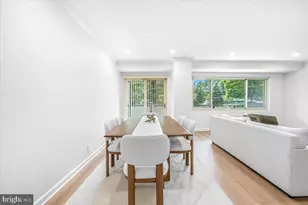 4201 Cathedral Ave NW, Washington, DC 20016 - Photo 14