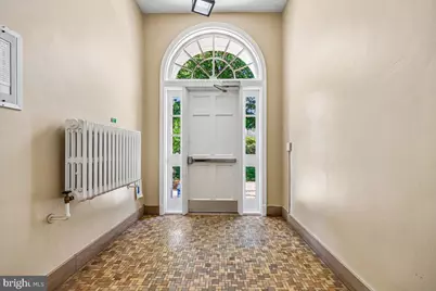 4481 Macarthur Boulevard NW #204, Washington, DC 20007 - Photo 18