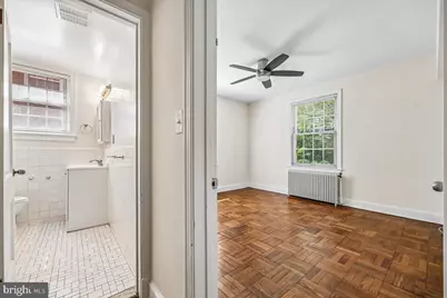 4481 Macarthur Boulevard NW #204, Washington, DC 20007 - Photo 10