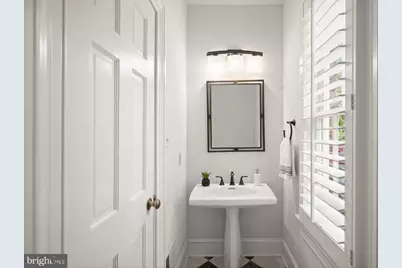 1620 Foxhall Road NW, Washington, DC 20007 - Photo 12