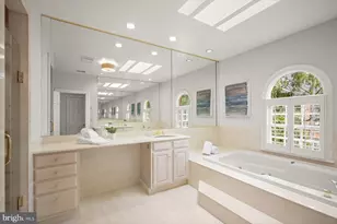 1620 Foxhall Rd NW, Washington, DC 20007 - Photo 18