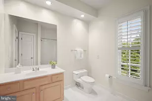 1620 Foxhall Rd NW, Washington, DC 20007 - Photo 14