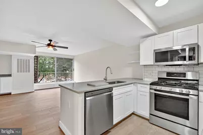 800 4th Street SW #S221, Washington, DC 20024 - Photo 1