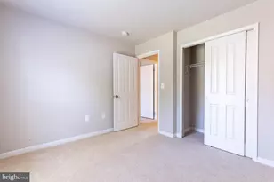 427 Woodcrest Dr SE, Washington, DC 20032 - Photo 18
