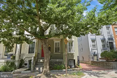 601 Kenyon Street NW #A, Washington, DC 20010 - Photo 2