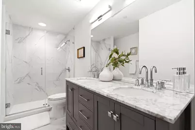 2717 Ontario Road NW #102, Washington, DC 20009 - Photo 16