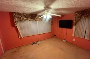 729 Decatur Pl NE, Washington, DC 20017 - Photo 12