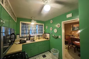 729 Decatur Pl NE, Washington, DC 20017 - Photo 6