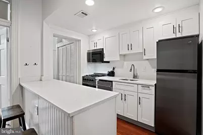 409 Constitution Avenue NE #2, Washington, DC 20002 - Photo 6