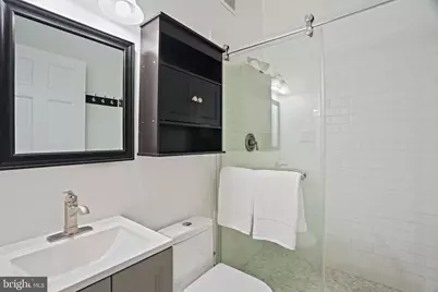 409 Constitution Avenue NE #2, Washington, DC 20002 - Photo 20