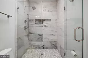 320 Gallatin St NW, Washington, DC 20011 - Photo 26