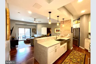 2111 Wisconsin Avenue NW #710, Washington, DC 20007 - Photo 2