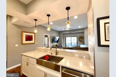 2111 Wisconsin Avenue NW #710, Washington, DC 20007 - Photo 10