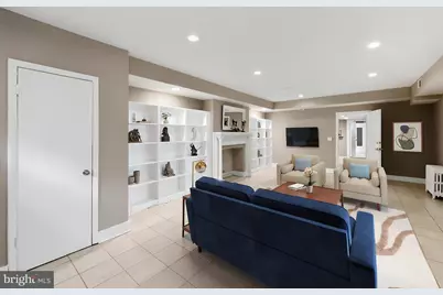 1306 P Street NW, Washington, DC 20005 - Photo 2
