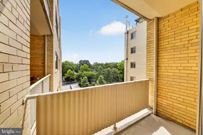 4600 Connecticut Avenue NW #717, Washington, DC 20008 - Photo 6
