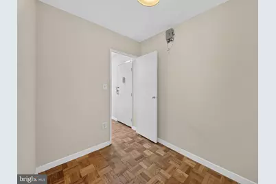 4600 Connecticut Avenue NW #717, Washington, DC 20008 - Photo 18