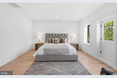 1933 Calvert Street NW, Washington, DC 20009 - Photo 58