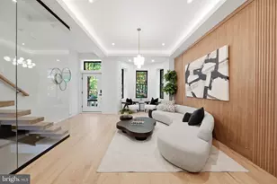 1933 Calvert St NW, Washington, DC 20009 - Photo 10