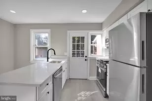 2411 Savannah St SE, Washington, DC 20020 - Photo 10