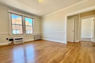 3024 Wisconsin Ave NW, Washington, DC 20016 - Photo 6