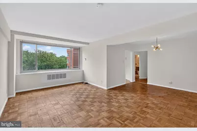 4200 Cathedral Avenue NW #1009, Washington, DC 20016 - Photo 2