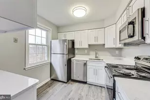 2012 Fort Davis St SE, Washington, DC 20020 - Photo 2