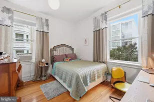 2122 California St NW, Washington, DC 20008 - Photo 2