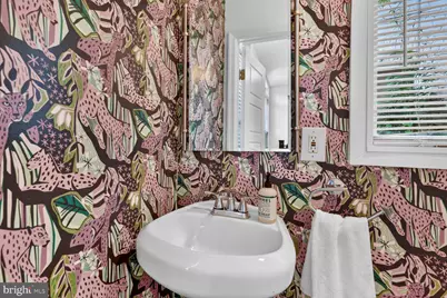 437 Kenyon Street NW, Washington, DC 20010 - Photo 16