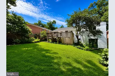 4439 Springdale Street NW, Washington, DC 20016 - Photo 32