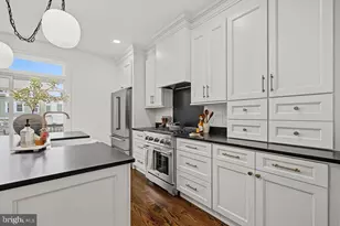 820 Emerson St NW, Washington, DC 20011 - Photo 18