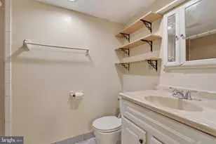 3477 Holmead Pl NW, Washington, DC 20010 - Photo 32