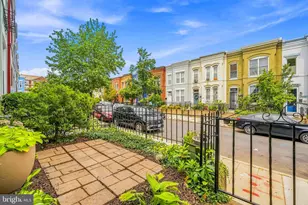 1327 Emerald St NE, Washington, DC 20002 - Photo 2