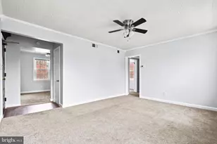 2124 Suitland Terrace SE, Washington, DC 20020 - Photo 2