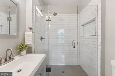 123 U Street NW, Washington, DC 20001 - Photo 10
