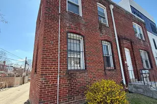 2029 E NE, Washington, DC 20002 - Photo 6