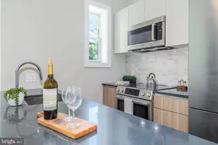 933 N St NW, Washington, DC 20001 - Photo 6