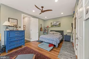 915 3rd St NE, Washington, DC 20002 - Photo 8