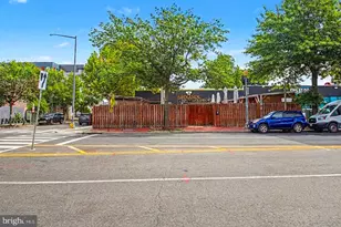 718 Park Rd NW, Washington, DC 20010 - Photo 4