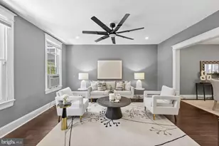 102 U St NE, Washington, DC 20002 - Photo 2