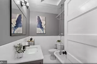 102 U St NE, Washington, DC 20002 - Photo 8