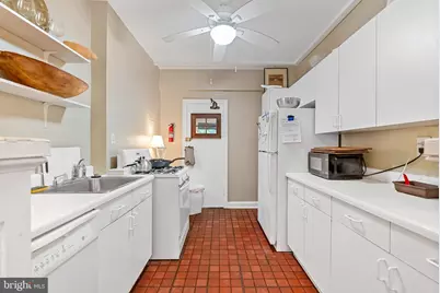 4707 Connecticut Avenue NW #204, Washington, DC 20008 - Photo 14